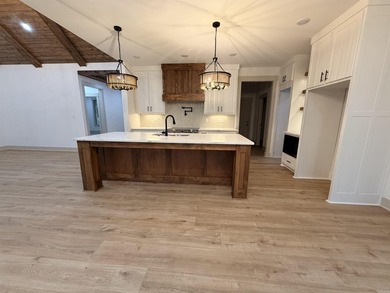 Mt Harbor in the Prestige Harbor South Community. This home - photo 5