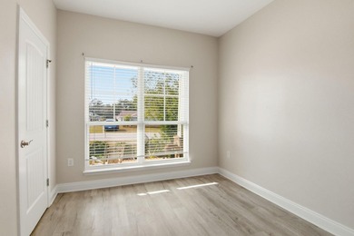 A conveniently located must-see! Fresh interior paint on walls - photo 18