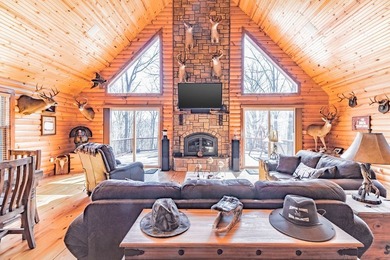 Over 583 acres of hunting paradise, affectionately known as - photo 7