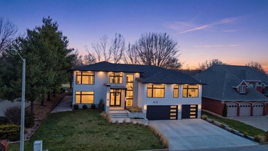 Welcome to 4212 Greenbrair, modern two-story home located in the - photo 2