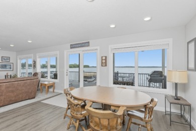 Stunning home on Enemy Swim Lake! - photo 17