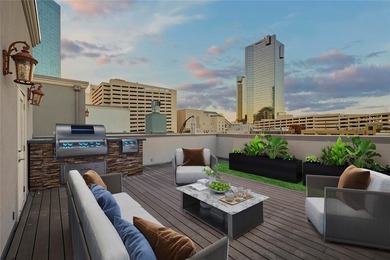 Beautiful rooftop views, abundancy of living space, excellent