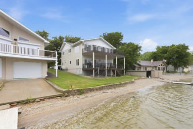 Stunning home on Enemy Swim Lake! - photo 4