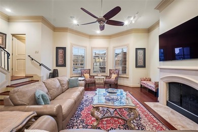 Beautiful rooftop views, abundancy of living space, excellent