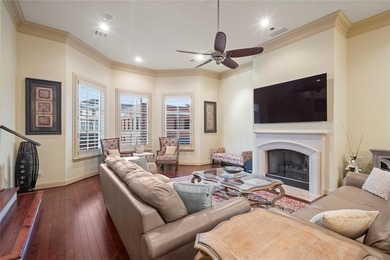 Beautiful rooftop views, abundancy of living space, excellent