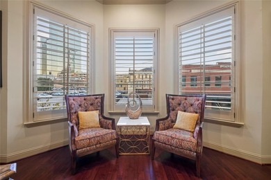 Beautiful rooftop views, abundancy of living space, excellent