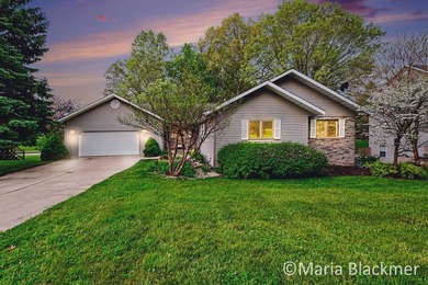 (private lake, pond, creek) Home Active Under Contract in Ionia Michigan