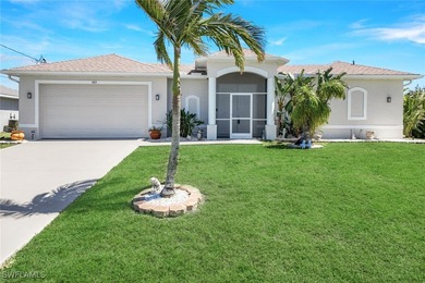 Cape Coral Lakes Area Home For Sale in Cape Coral Florida