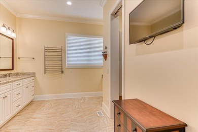 Fabulous Kisner-Built Home in The Reserve at Woodside. Nestled - photo 24