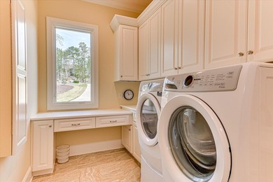 Fabulous Kisner-Built Home in The Reserve at Woodside. Nestled - photo 37