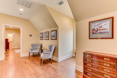Fabulous Kisner-Built Home in The Reserve at Woodside. Nestled - photo 40