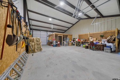 Discover luxury equestrian living in Stallion Lake Ranch - photo 45