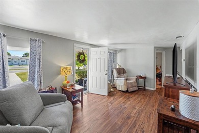 This 3-bedroom, 1-bath single-family home is located in a - photo 8