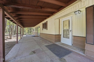 Escape to your own private Central Oregon retreat! Nestled on 4 - photo 2