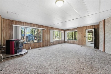 Escape to your own private Central Oregon retreat! Nestled on 4 - photo 3