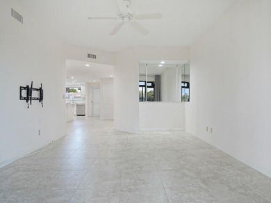 Beautifully updated 2BR/2BA first-floor condo with stunning lake - photo 13