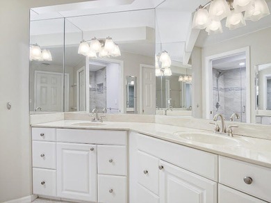 Beautifully updated 2BR/2BA first-floor condo with stunning lake - photo 17