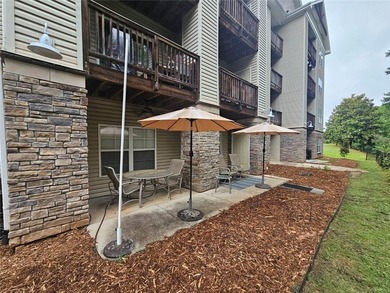 Welcome to Overlook on Lake Hartwell! This well-maintained 3 bed - photo 19