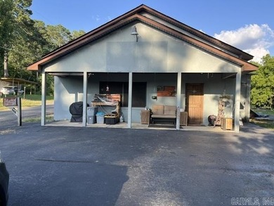 WELCOME TO THIS VERSATILE PROPERTY THAT ALREADY THRIVES AS A - photo 3