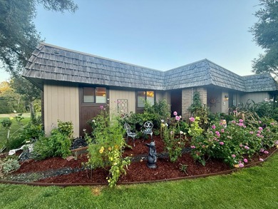 (private lake, pond, creek) Townhome/Townhouse For Sale in Salinas California