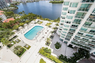 LUXURIOUS WATERFRONT LIFESTYLE - ELEGANT 3 BEDROOM, 3.5 BATH +