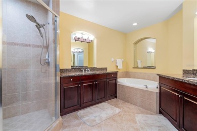 LUXURY HARBORFRONT CONDO WITH PANORAMIC VIEWS - FURNISHED & - photo 32