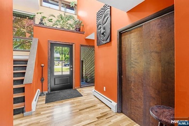 Experience the ultimate lakefront lifestyle in this exceptional - photo 4