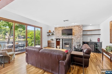 Experience the ultimate lakefront lifestyle in this exceptional - photo 9