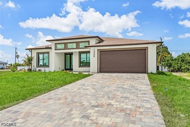 Welcome to this stunning luxury residence offering 1,927 SqFt of - photo 3