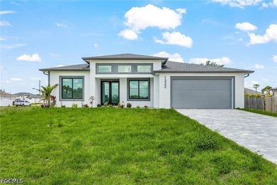 Discover this beautifully designed luxury home featuring 1,927 - photo 2