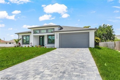 Discover this beautifully designed luxury home featuring 1,927 - photo 3