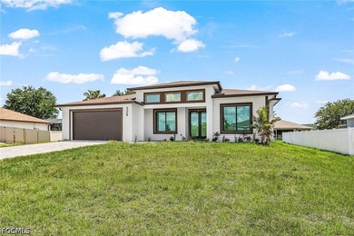 Experience elevated living at an exceptional luxury home - photo 1