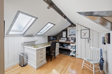 Rarely offered such a unique and special property- Heritage and - photo 11