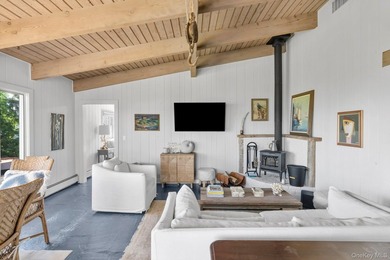 Enjoy breathtaking western-facing views across Three Mile Harbor - photo 6