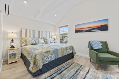 Enjoy refined seaside living with this exceptional dual-unit - photo 18