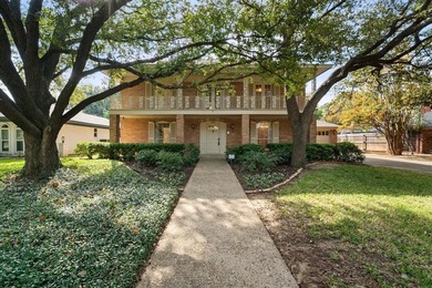 Lakewood Canals Home Active Under Contract in Arlington Texas