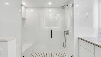 Welcome to this stunning turnkey 2-bedroom, 2-bathroom condo - photo 22