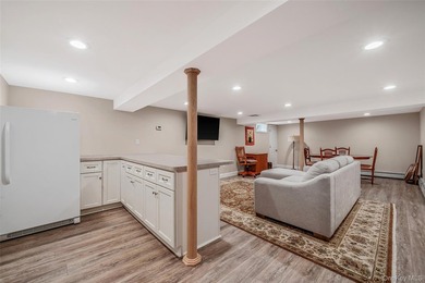 OPEN HOUSE CANCELED Sprawling wide-line ranch in desirable South - photo 25