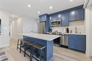 Enjoy refined seaside living with this exceptional dual-unit - photo 26