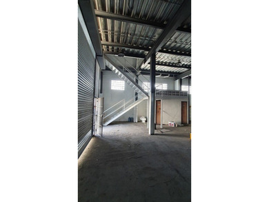 Excellent investment opportunity, warehouse for sale, has 1379 - photo 9
