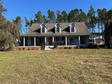 Lake Home For Sale in Uvalda, Georgia