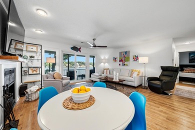 Experience the ultimate Lake Hamilton lifestyle in this - photo 11