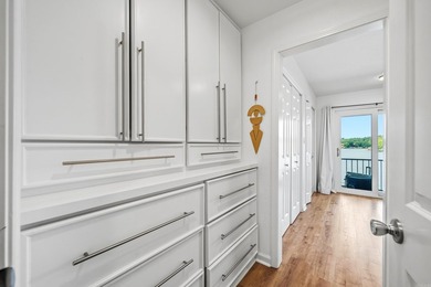 Experience the ultimate Lake Hamilton lifestyle in this - photo 19