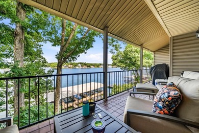 Experience the ultimate Lake Hamilton lifestyle in this - photo 33