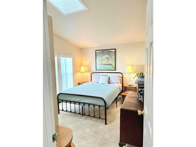 Across the street from the OCEAN!!! 4-bedroom 2-bathroom!!! This - photo 9