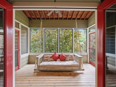Rare opportunity to own a beautiful waterfront home on Lake - photo 4