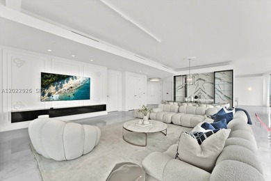 Experience elevated oceanfront living in this spectacular corner - photo 4