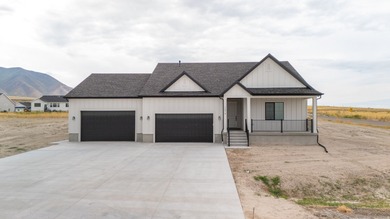 Great Salt Lake Home For Sale in Lake Point Utah