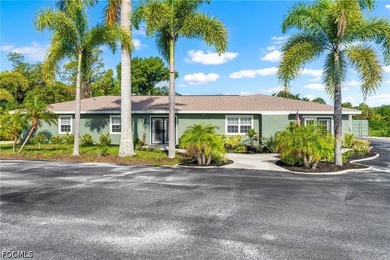 Five gated, fully fenced acres in North Fort Myers - a private - photo 3