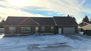 Yellowstone River Home For Sale in Sidney Montana